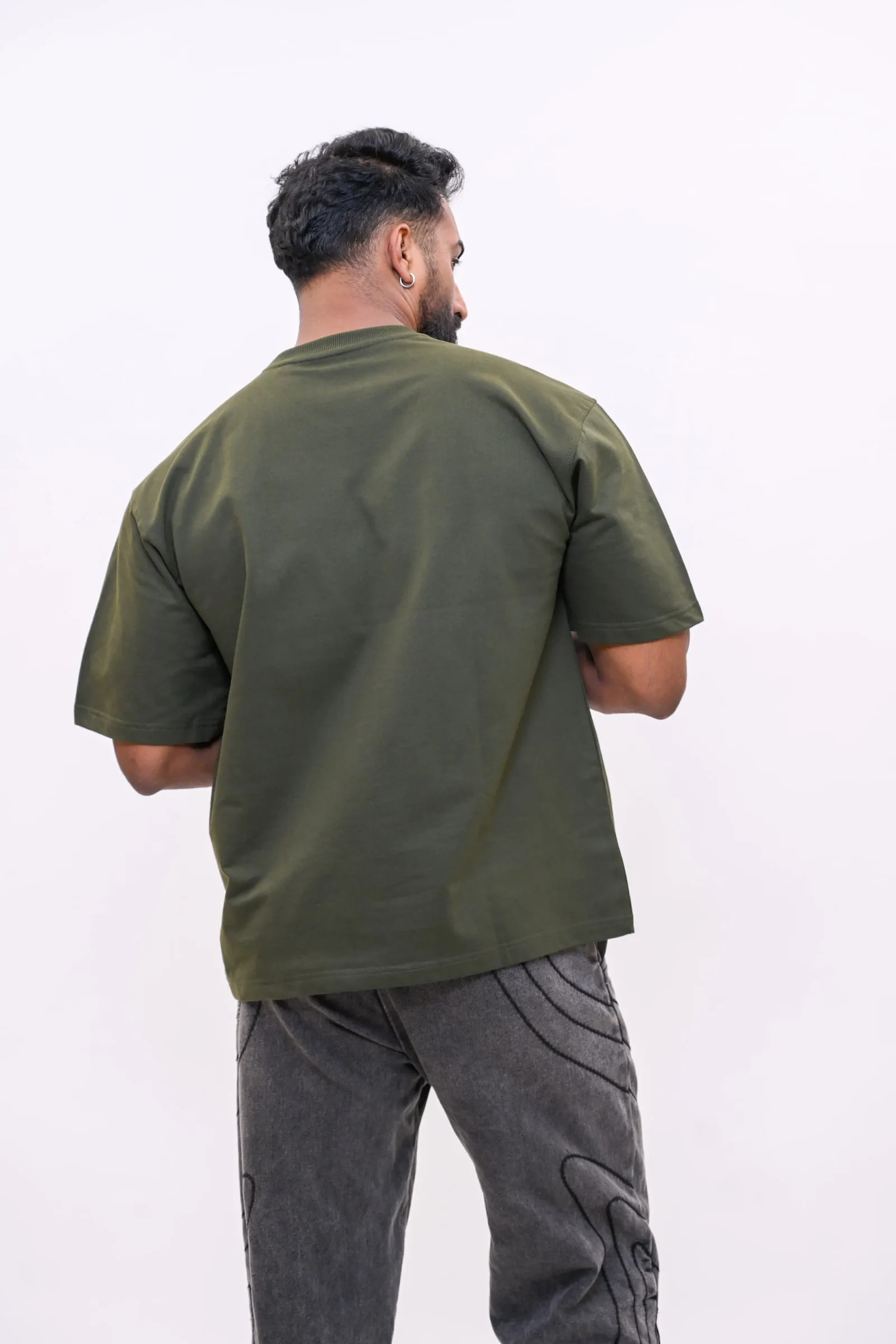 Ken Kaneki Oversized Anime Graphic T-Shirt – Olive Green
